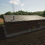 Carpenter Old Pallets And Bale Storage3