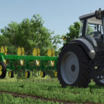 John Deere 825 Row-Crop Cultivator2