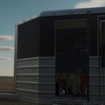 2025 Bloomer 5 Horse Bumper Pull Trailer4