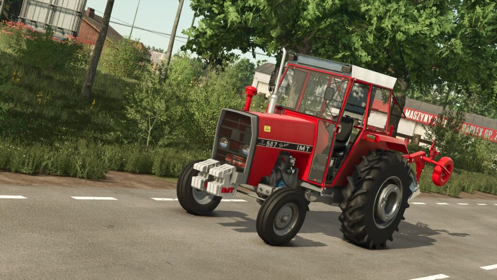 IMT 577 DeLuxe & Old