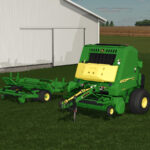 John Deere 561R Round Baler2