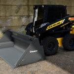 New Holland L2182