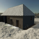Small Garage With Root Crop Storage3